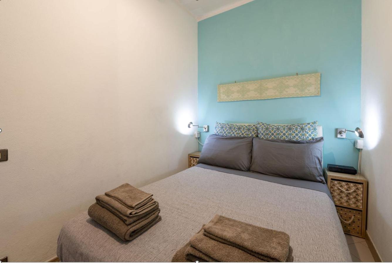 Casa Vacanze L'Aquilone - Casa Sulla Spiaggia - Baia Di Porto Rafael Palau Eksteriør billede