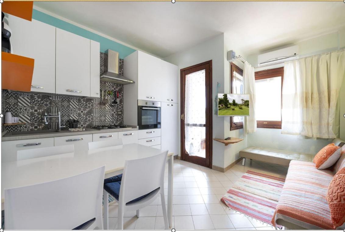 Casa Vacanze L'Aquilone - Casa Sulla Spiaggia - Baia Di Porto Rafael Palau Eksteriør billede