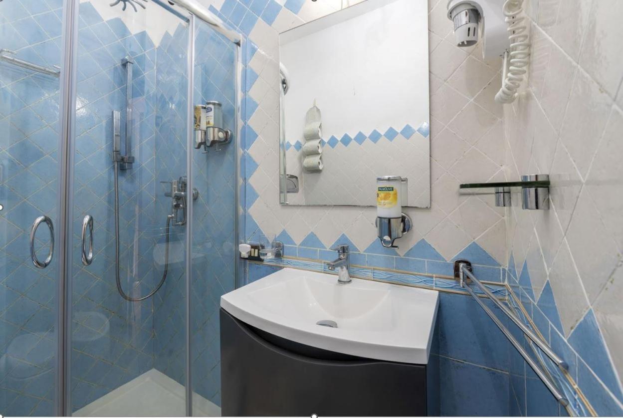 Casa Vacanze L'Aquilone - Casa Sulla Spiaggia - Baia Di Porto Rafael Palau Eksteriør billede